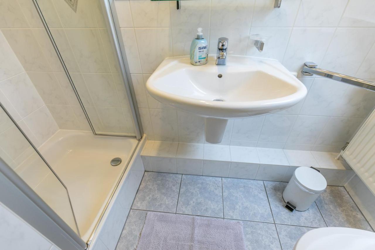 Haus Alleestrasse 37 Haus Alleestrasse 37, Wohnung 3 Бюзум Экстерьер фото